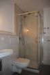 Badezimmer - von außen - Komplett renovierte 2-Zimmer Wohnung im Herzen von Regensburg! PROVISIONSFREI!
