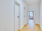 Flur - Modernisierte 2-Zimmer-Stadtwohnung mit Westloggia in Landshut-Nikola