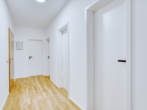 Flur - Modernisierte 2-Zimmer-Stadtwohnung mit Westloggia in Landshut-Nikola