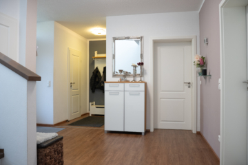 !! NACHHALTIG | HOCHWERTIG | TOP LAGE – Ihr neues Zuhause erwartet Sie !!, 84130 Dingolfing, Einfamilienhaus