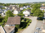 Drohnenbild - Idylle inmitten der Stadt! Verträumtes Häuschen mit großem Garten!
