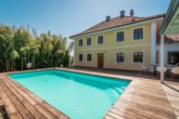 Traumvilla mit viel potential in der Mitte von Landshut und München Flughafen zu verkaufen ! - Haus mit Pool