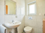 Gäste-WC - !! Hier haben Sie Platz !! Großes Einfamilienhaus in Ruhiger Siedlungslage nahe Landshut !!
