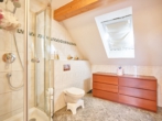 Badezimmer - !! Hier haben Sie Platz !! Großes Einfamilienhaus in Ruhiger Siedlungslage nahe Landshut !!