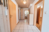 Flur EG - *** Freistehendes Einfamilienhaus inkl. zweiter Wohneinheit in begehrter Lage von Dingolfing ***