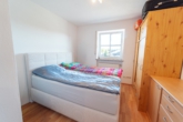 Schlafzimmer - "Clever investieren oder selbst einziehen-attraktive 3-Zimmer-Wohnung in Vilsbiburg"