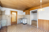 Küche - *** Sanierungsbedürftiges Einfamilienhaus in zentraler Lage ***