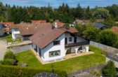 Luftbild - *** Generationenwohnen mit großem Garten in bester Lage ***