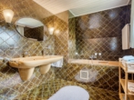 Badezimmer OG - *** Freistehendes Einfamilienhaus inkl. zweiter Bebauungsmöglichkeit ***