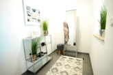 Garderobe (Musterhaus) - DHH 8 " Fichte" Moderne Effizienz, gefördert und zukunftssicher. Heute noch Termin vereinbaren !!!