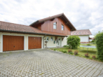 Außenansicht - Großzügiges Einfamilienhaus mit Doppelgarage u. Garten!