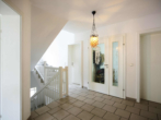 Flur - Großzügiges Einfamilienhaus mit Doppelgarage u. Garten!