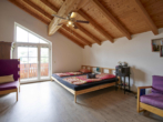 Schlafzimmer - Großzügiges Einfamilienhaus mit Doppelgarage u. Garten!