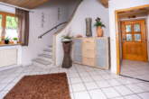 Eingangsbereich - *** Familienhaus mit Einliegerwohnung und Garten in ruhiger Wohnlage ***