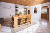 Esszimmer - *** Familienhaus mit Einliegerwohnung und Garten in ruhiger Wohnlage ***