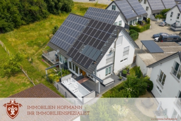 ** Helle und neuwertige Doppelhaushälfte mit moderner Technik in Straubing **, 94315 Straubing, Doppelhaushälfte