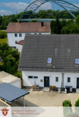 ** Moderne Doppelhaushälfte mit moderner Technik in Straubing **, 94315 Straubing, Doppelhaushälfte