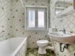 Badezimmer WE3 - ***Großzügiges Mehrfamilienhaus mit 3 Wohneinheiten, PV- Anlage, Garagen & Werkstatt***