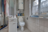 Badezimmer WE2 - ***Großzügiges Mehrfamilienhaus mit 3 Wohneinheiten, PV- Anlage, Garagen & Werkstatt***