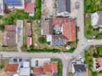 Luftansicht - ***Großzügiges Mehrfamilienhaus mit 3 Wohneinheiten, PV- Anlage, Garagen & Werkstatt***