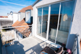 Balkon - Helle 2-Zimmer-Wohnung mit West-Balkon und Tiefgaragenstellplatz