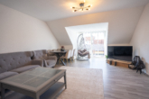 Wohn/Essbereich - Helle 2-Zimmer-Wohnung mit West-Balkon und Tiefgaragenstellplatz
