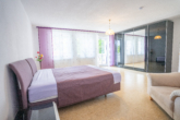 Schlafzimmer - *** Modernisiertes Reihenmittelhaus in Traumwohnlage am Brunnerfeld ***