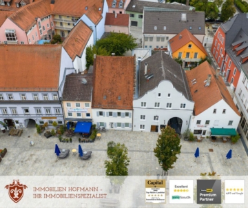 !! Vielseitiges Stadthaus am Marienplatz mit Garten – PERFEKT für Wohn- u. Geschäftsnutzung !!, 84130 Dingolfing, Stadthaus
