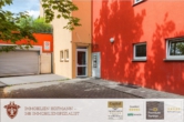 Außenansicht - + Ihre Chance! Gepflegte 1-Zimmer Wohnung im begehrten Regensburg! +