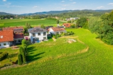 Außenansicht - + Neuwertig. Modern. Großzügig. Ruhig. Ein Haus für die ganze Familie! +