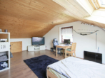 Schlafzimmer DG - !!! Mehrgenerationen Wohnen oder Kapitalanlage - Entscheiden Sie !!!