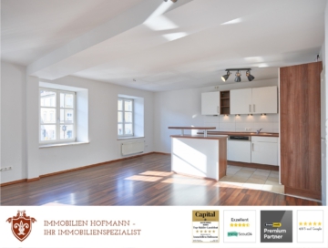 Zentrumsnahe, lichtdurchflutete 2-Zimmer-Wohnung im 1. OG mit großzügiger Dachterrasse!!!, 84034 Landshut, Etagenwohnung