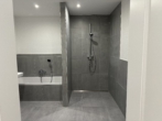 Badezimmer - !! Neuwertige Eigentumswohnung im Zentrum von Landau !!