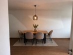 Essbereich - (KI generiert) - TOP moderne 2-Zimmer EG Wohnung mir ca. 94 m² Privatgarten!! - Küche inklusive