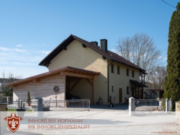 * Geräumiges und gepflegtes EFH mit flexiblen Nutzungsmöglichkeiten *, 94363 Oberschneiding, Einfamilienhaus