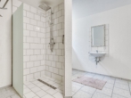 Dusche KG - !! Neuwertiges Einfamilienhaus mit Einliegerwohnung & Swimmingpool in Plattling !!