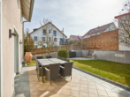 Terrasse - !! Wunderschönes Einfamilienhaus mit Einliegerwohnung in Ruhiger Siedlungslage nahe Landshut !!