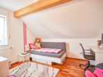 Schlafzimmer - !! Wunderschönes Einfamilienhaus mit Einliegerwohnung in Ruhiger Siedlungslage nahe Landshut !!