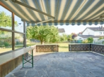 Terrasse - !! Schönes Einfamilienhaus in gewachsener Siedlungslage auf großzügigem Grundstück !!