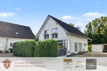 Neuwertiges Einfamilienhaus in attraktiver Lage – hell, modern & großzügig!, 94315 Straubing, Einfamilienhaus