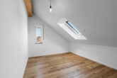 !! Sensationelle Dachgeschosswohnung in energieeffizienten MFH !! Aufzug vorhanden !! - Kinderzimmer 2
