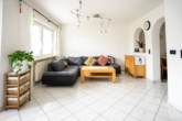 Wohnzimmer - *** PLATZWUNDER - Familienfreundliches Reihenhaus in beliebter Lage Dingolfing ***