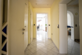 Flur - *** PLATZWUNDER - Familienfreundliches Reihenhaus in beliebter Lage Dingolfing ***