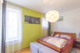 Schlafzimmer I - *** Traumhafte 3-Zimmer Wohnung mit Galerie in TOP Lage Dingolfings ***