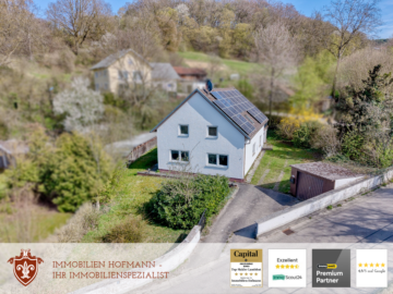 Sanierungsbedürftiges Einfamilienhaus mit Potenzial in ruhiger Wohnlage von Loiching, 84180 Loiching, Haus