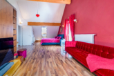 Schlafzimmer 2. OG - Modern ausgestattete Doppelhaushälfte in begehrter Lage von Landshut lässt keine Wünsche offen!