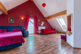 Schlafzimmer 2. OG - Modern ausgestattete Doppelhaushälfte in begehrter Lage von Landshut lässt keine Wünsche offen!