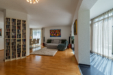 Wohnzimmer - Modern ausgestattete Doppelhaushälfte in begehrter Lage von Landshut lässt keine Wünsche offen!