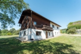 Haupthaus - *** Sanierungsbedürftige Hofstelle in absoluter Alleinlage mit arrondiertem Grundstück ***