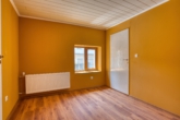 Schlafzimmer WHG2 - ***Renoviertes Mehrfamilienhaus mit 3 Wohneinheiten***